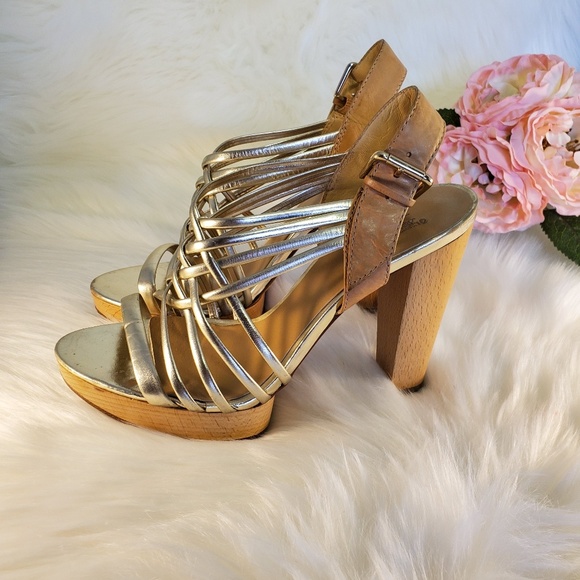 STUDIO 9 METALLIC STRAPPY HEELS SIZE 8M - Picture 2 of 8